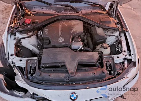 2015 BMW 320 I xDrive z USA, uszkodzony, nr VIN WBA3C3C53FK202726